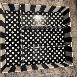 SOHO Beauty Black and White Jewelry Organizer